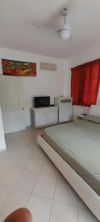 Cozy Apartment Near Beach. La Laguna